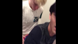 ЕБЛО ПЕТУШКА КРУПНЫМ ПЛАНОМ