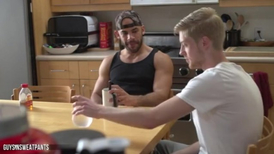 Strong muscled hunk seduces sissy twink for hardcore gay anal fuck