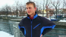 Amateur straight guy spreads and gets cock masturbated